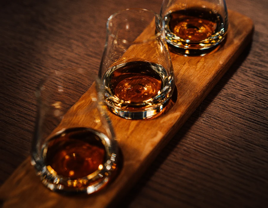whiskey tasting